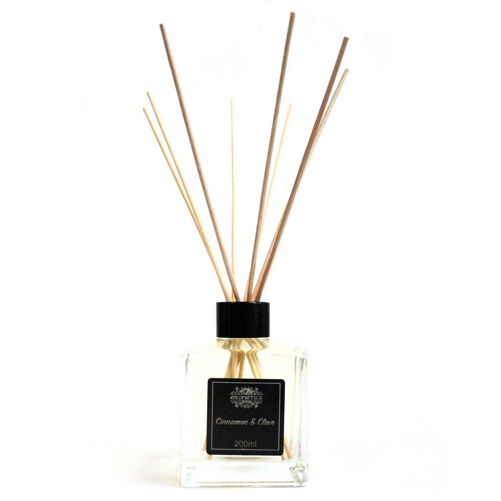 200ml Cinnamon & Clove Essential Oil Reed Diffuser – reed diffuser, alternate product view 3