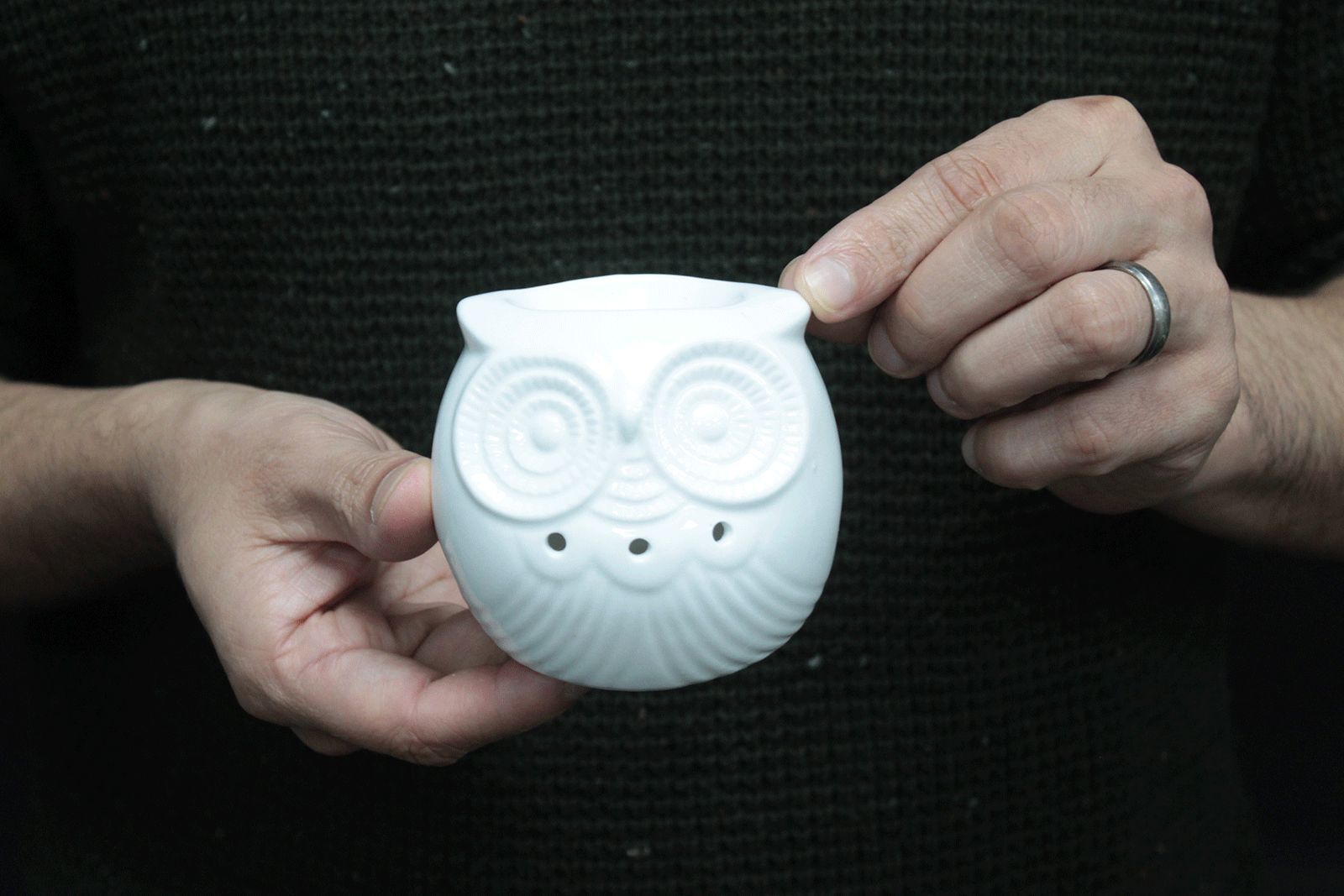 Classic White Oil Burner – Short Owl – white oil burner, main product view