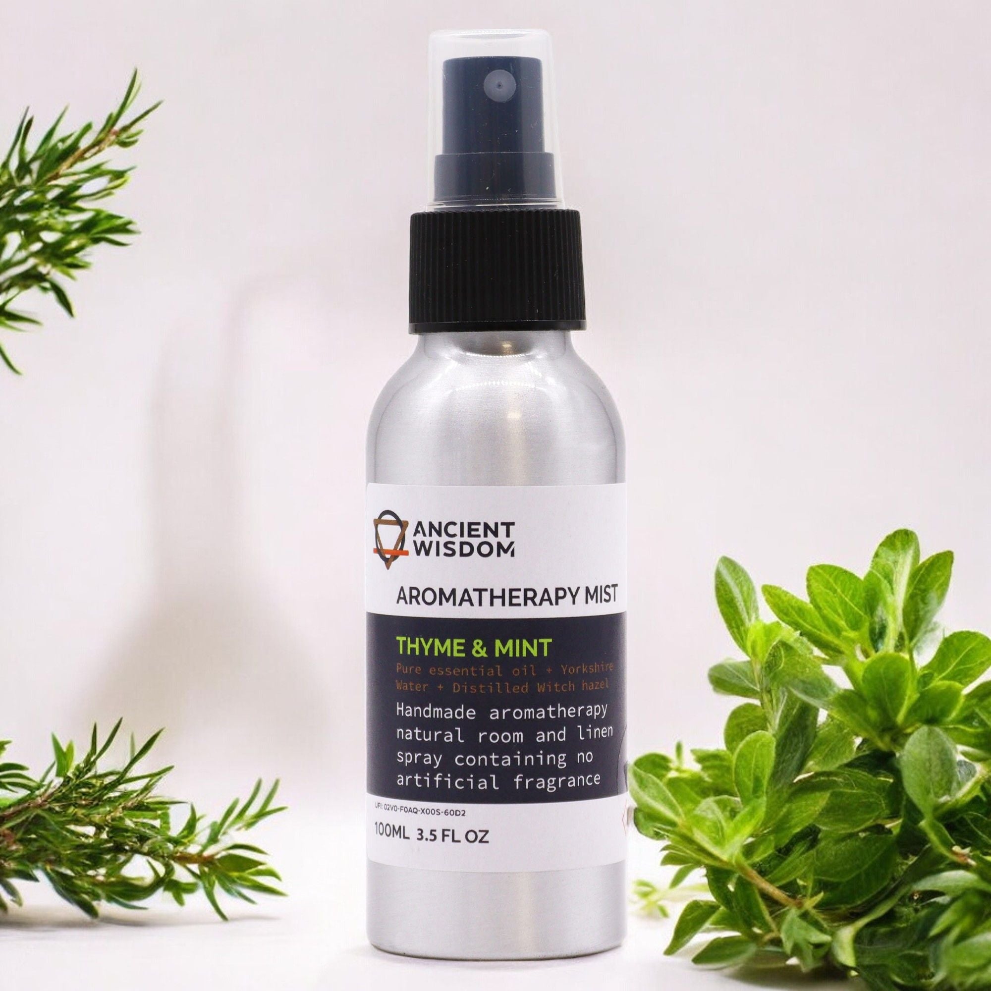 100ml Essential Oil Mist – Thyme & Mint – Aromatherapy Mist – aromatherapy mist, main product view