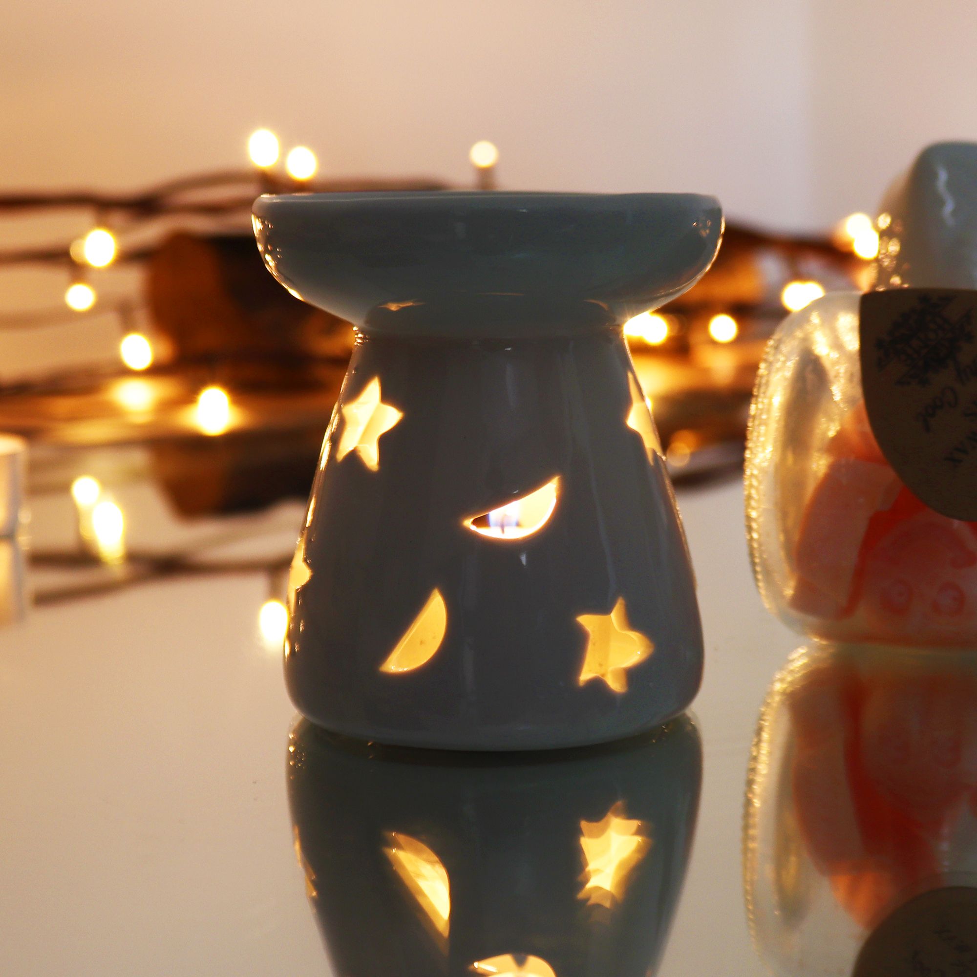 Sm Classic White Oil Burner – Moon & Star – white oil burner, main product view